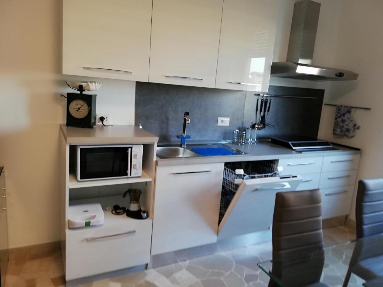 Nibre Appartement Milaan Buitenkant foto