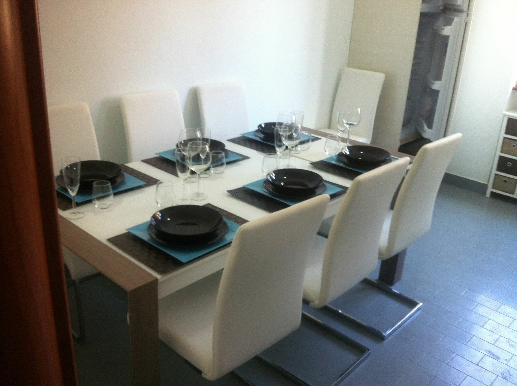 Nibre Appartement Milaan Buitenkant foto