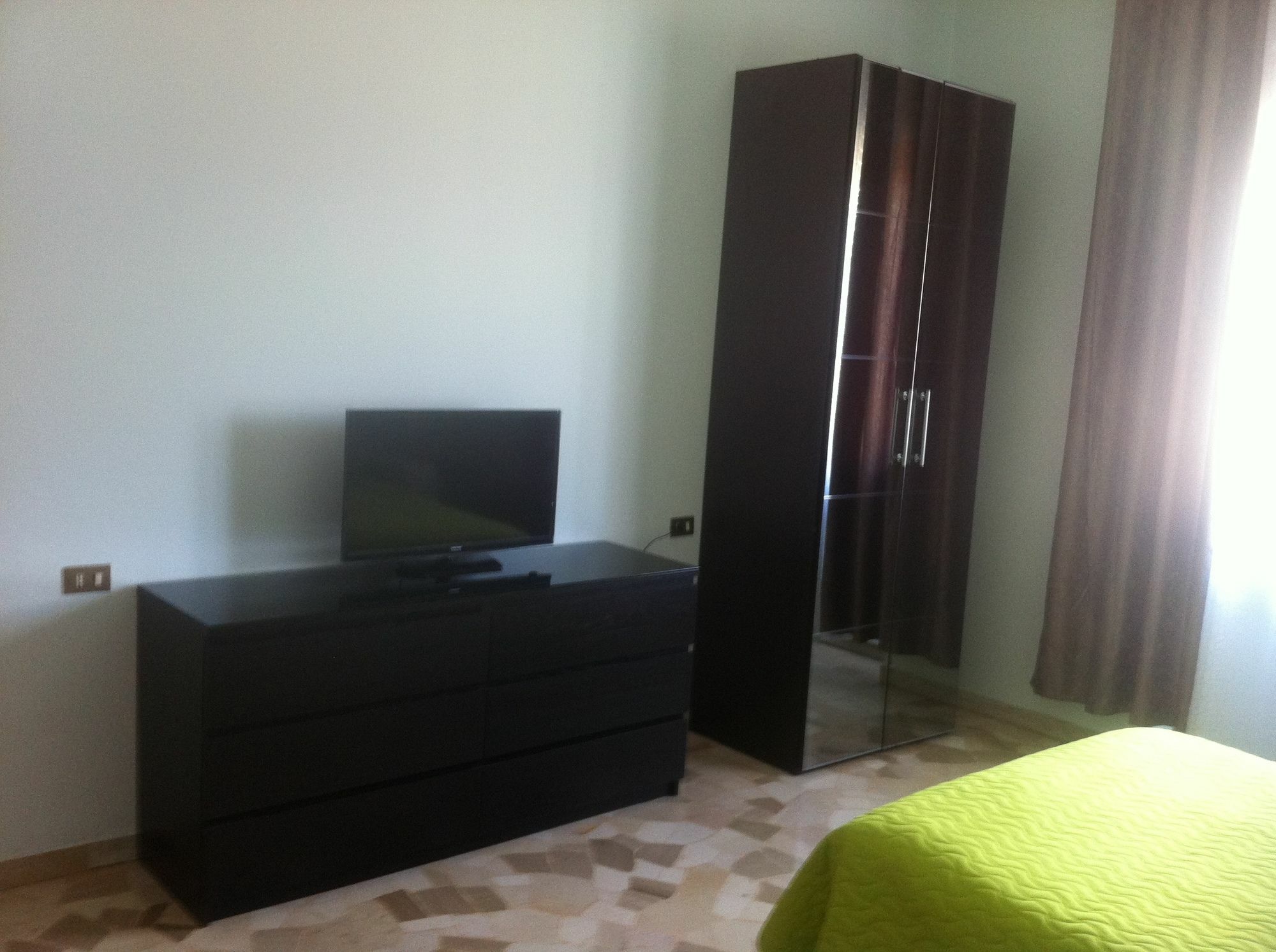 Nibre Appartement Milaan Buitenkant foto